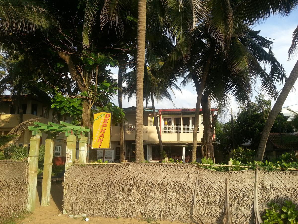 Dephani Beach Hotel Negombo Esterno foto